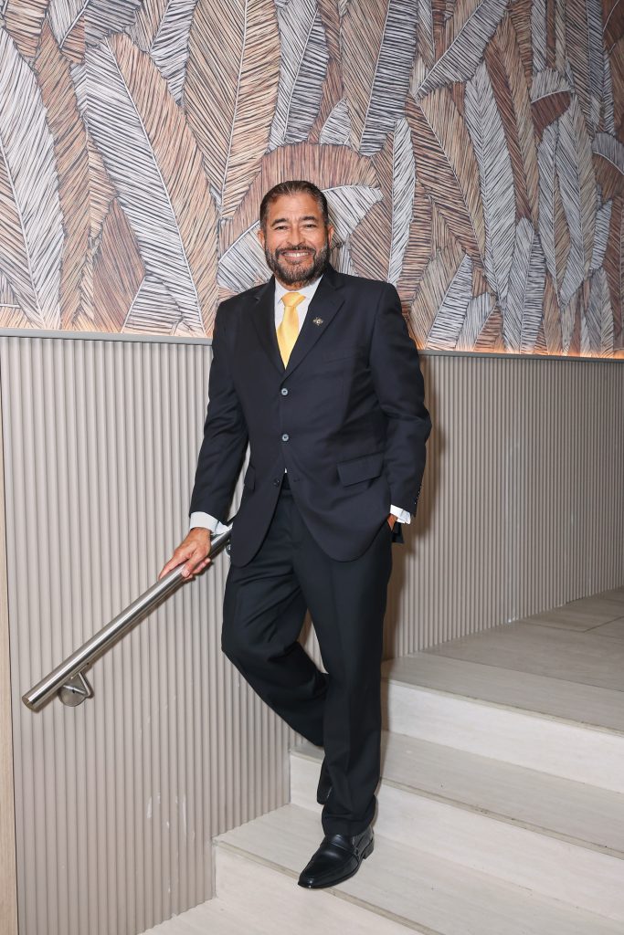 MR. TIE  | Edwin Ordoñez