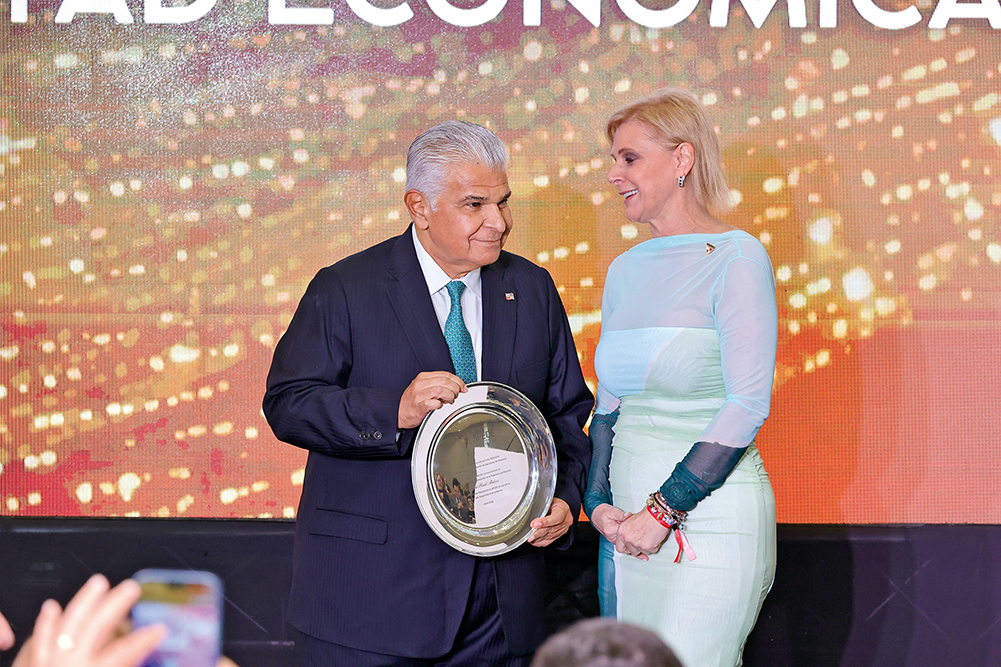 EMPRESARIALES  | CENA EMPRESARIAL
