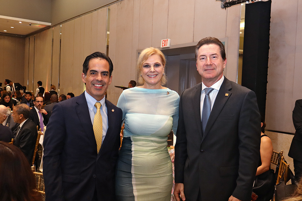 EMPRESARIALES  | CENA EMPRESARIAL