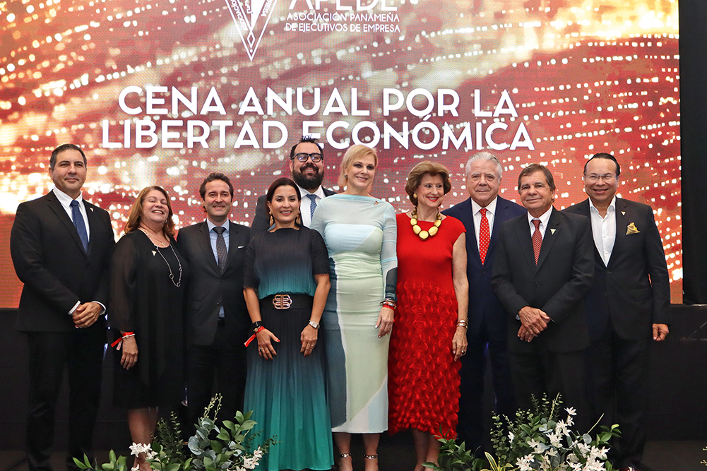 EMPRESARIALES  | CENA EMPRESARIAL