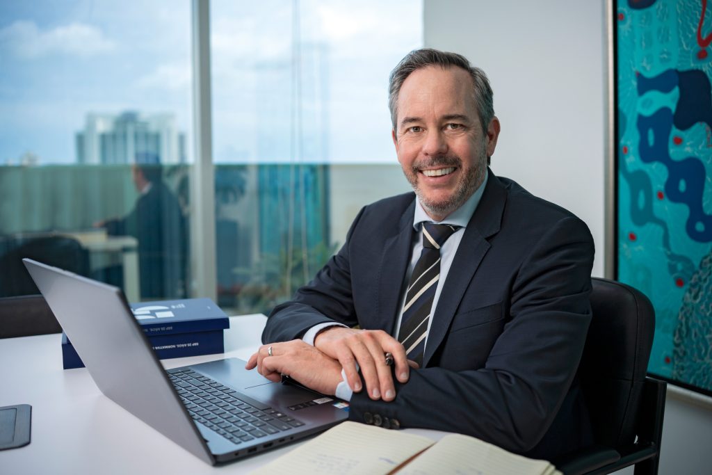 EMPRESARIOS DEL MES | HEINER SPEICH EMPRESARIOS DEL MES | HEINER SPEICH