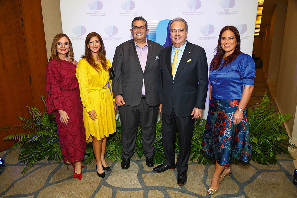 EMPRESARIALES EVENTOS | 70 años fortaleciendo la industria EMPRESARIALES EVENTOS | 70 años fortaleciendo la industria