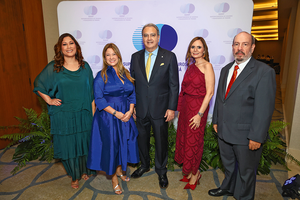 EMPRESARIALES EVENTOS | 70 años fortaleciendo la industria EMPRESARIALES EVENTOS | 70 años fortaleciendo la industria