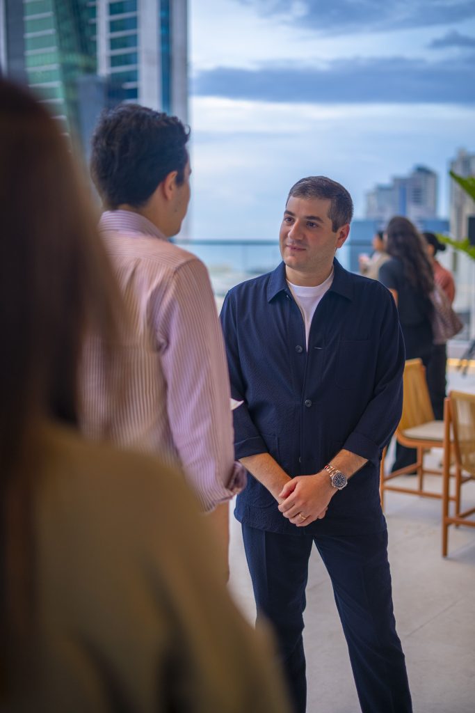 EMPRESARIALES | GK Properties inaugura AURA, una nueva propuesta residencial enfocada en el bienestar y la comunidad en Obarrio. EMPRESARIALES | GK Properties inaugura AURA, una nueva propuesta residencial enfocada en el bienestar y la comunidad en Obarrio.