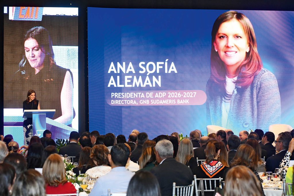 EMPRESARIALES | LIDERAZGO Y TRANSFORMACIÓN EMPRESARIALES | LIDERAZGO Y TRANSFORMACIÓN