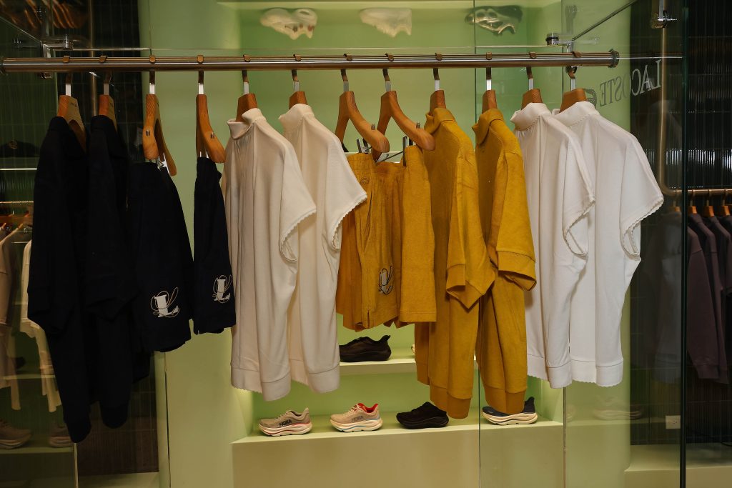 EVENTOS MODA  | NACIDA DEL JUEGO: LA NUEVA SLAM BREAK DE LACOSTE CAPTURA LA HERENCIA DEL TENIS