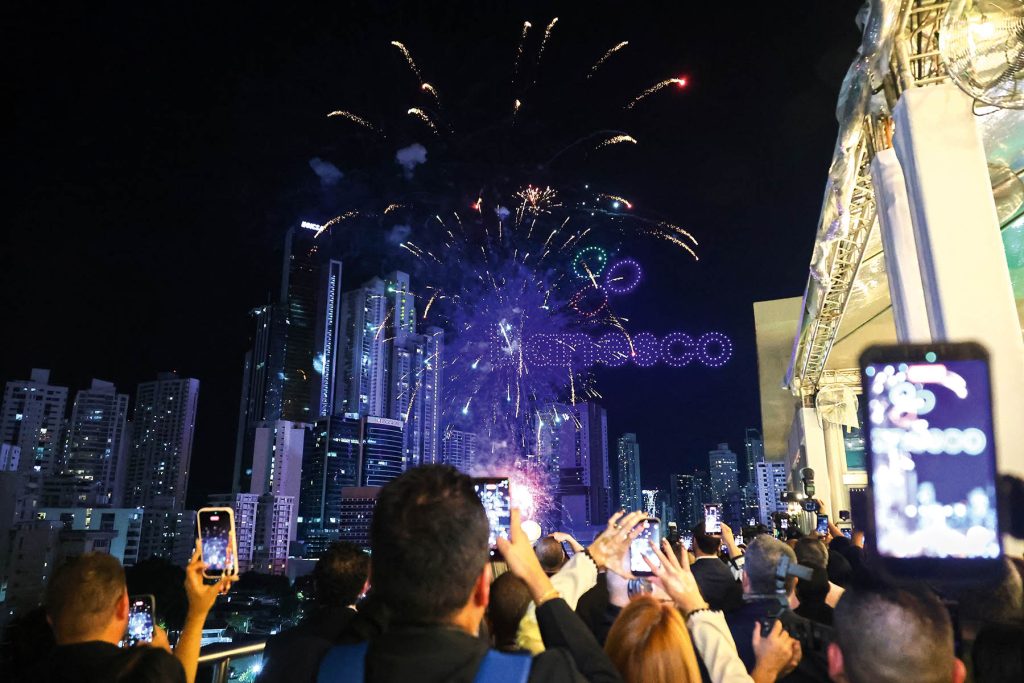 EMPRESARIALES EVENTOS  | Banesco Panamá renueva su imagen