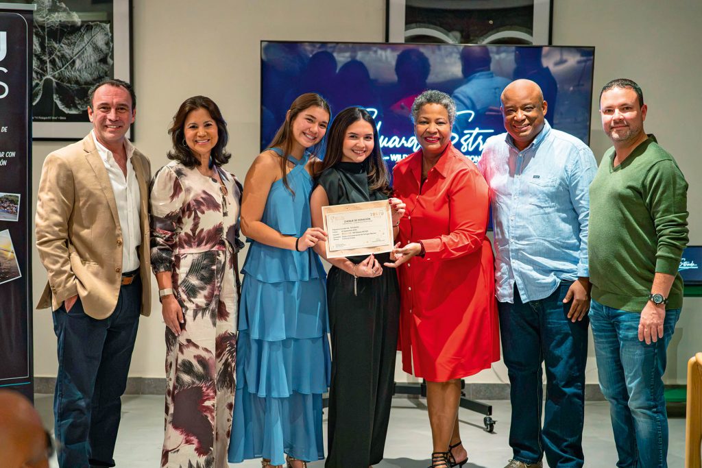 EVENTOS SOCIALES | UNA NOCHE PARA PROTEGER A LAS TORTUGAS MARINAS EVENTOS SOCIALES | UNA NOCHE PARA PROTEGER A LAS TORTUGAS MARINAS